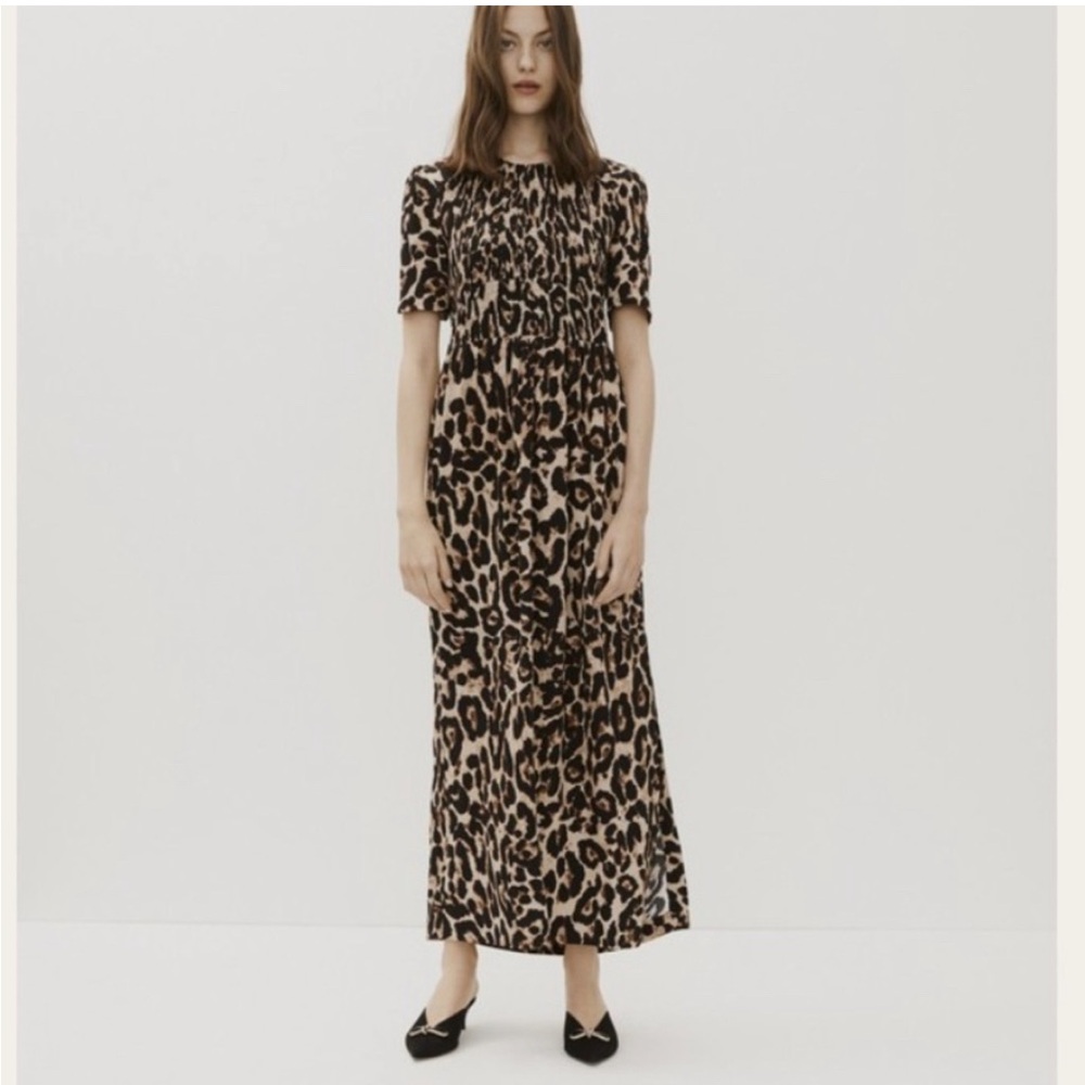 - BAUM UND PFERDGARTEN
Adamaris wild leopard dress